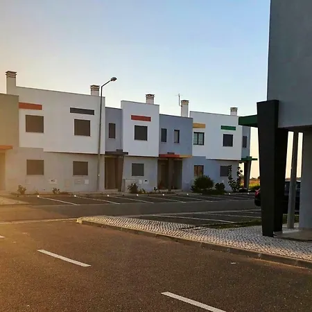 Cantinho Na Vicentina בית נופש
