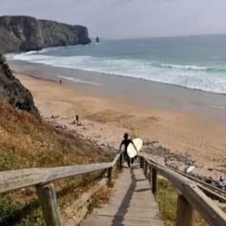 Cantinho Na Vicentina Feriehus *